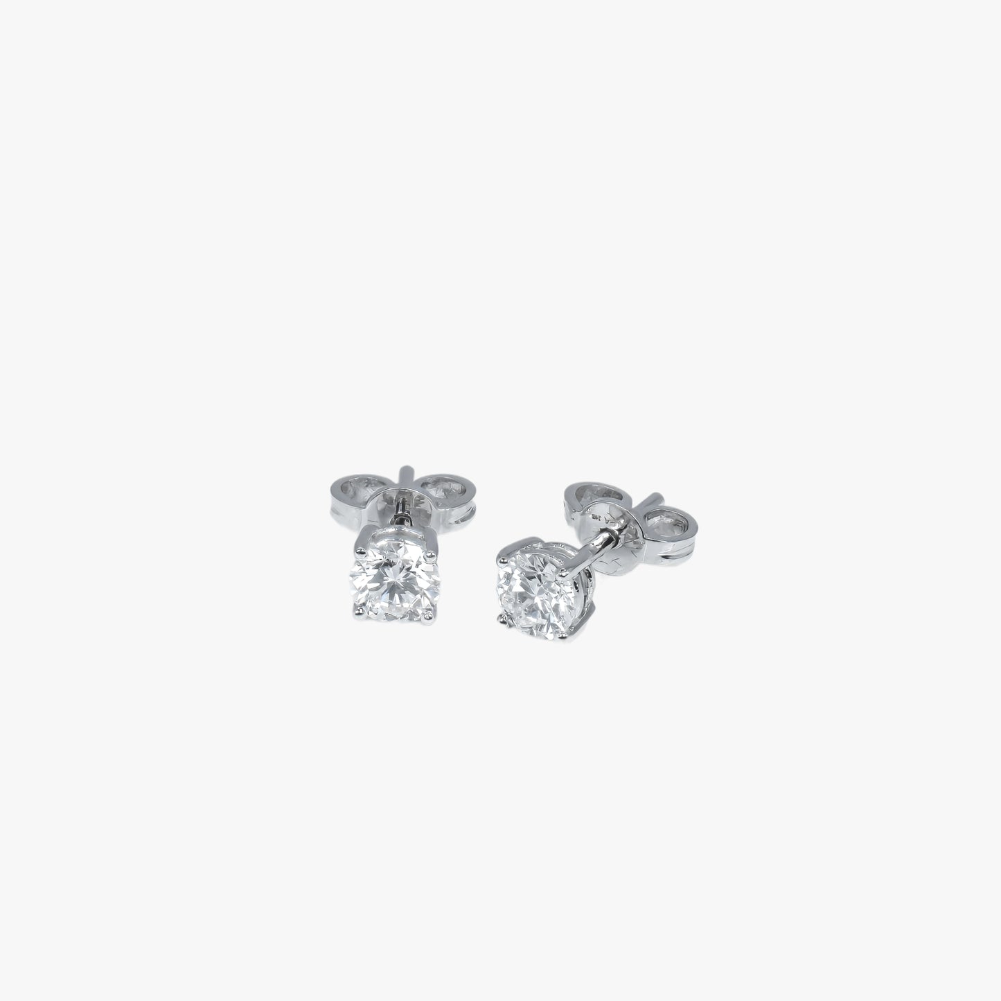 round solitaire studs wg