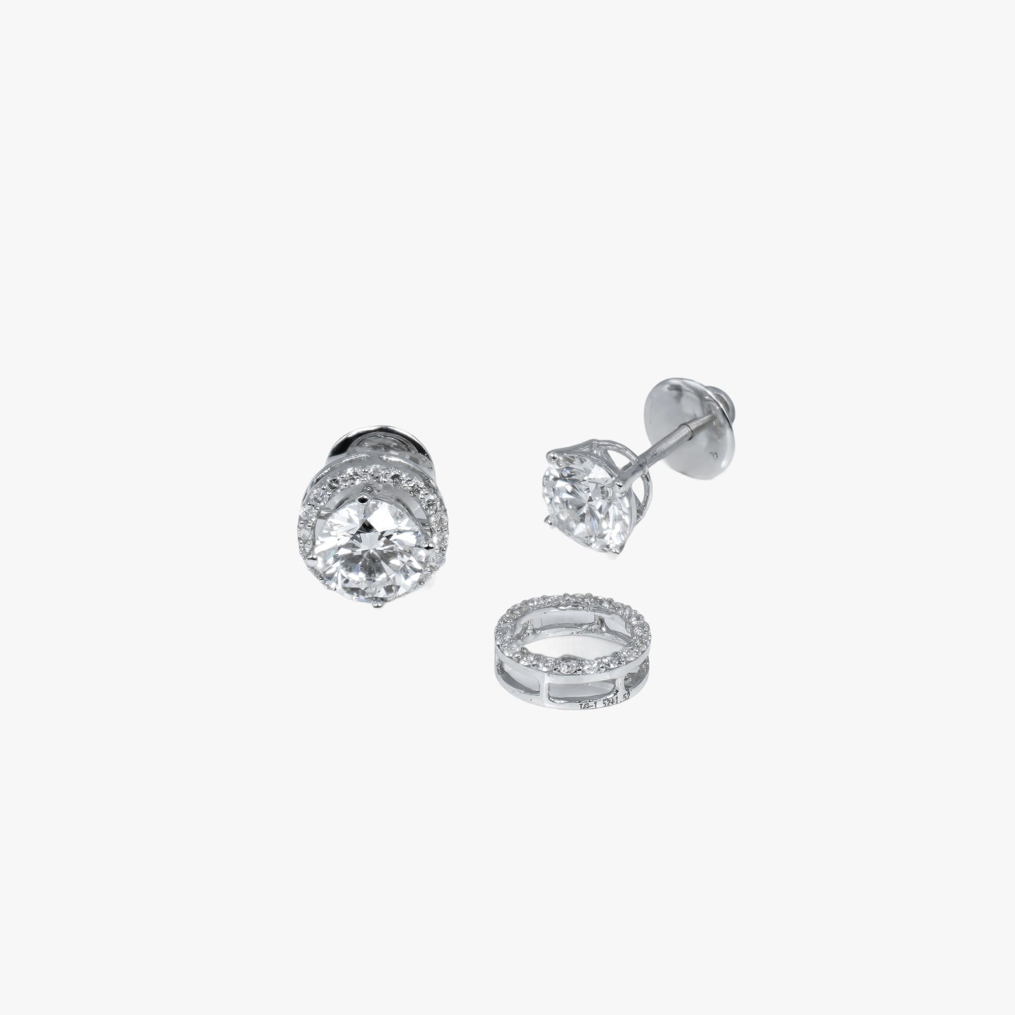 round solitaire studs with circle wg