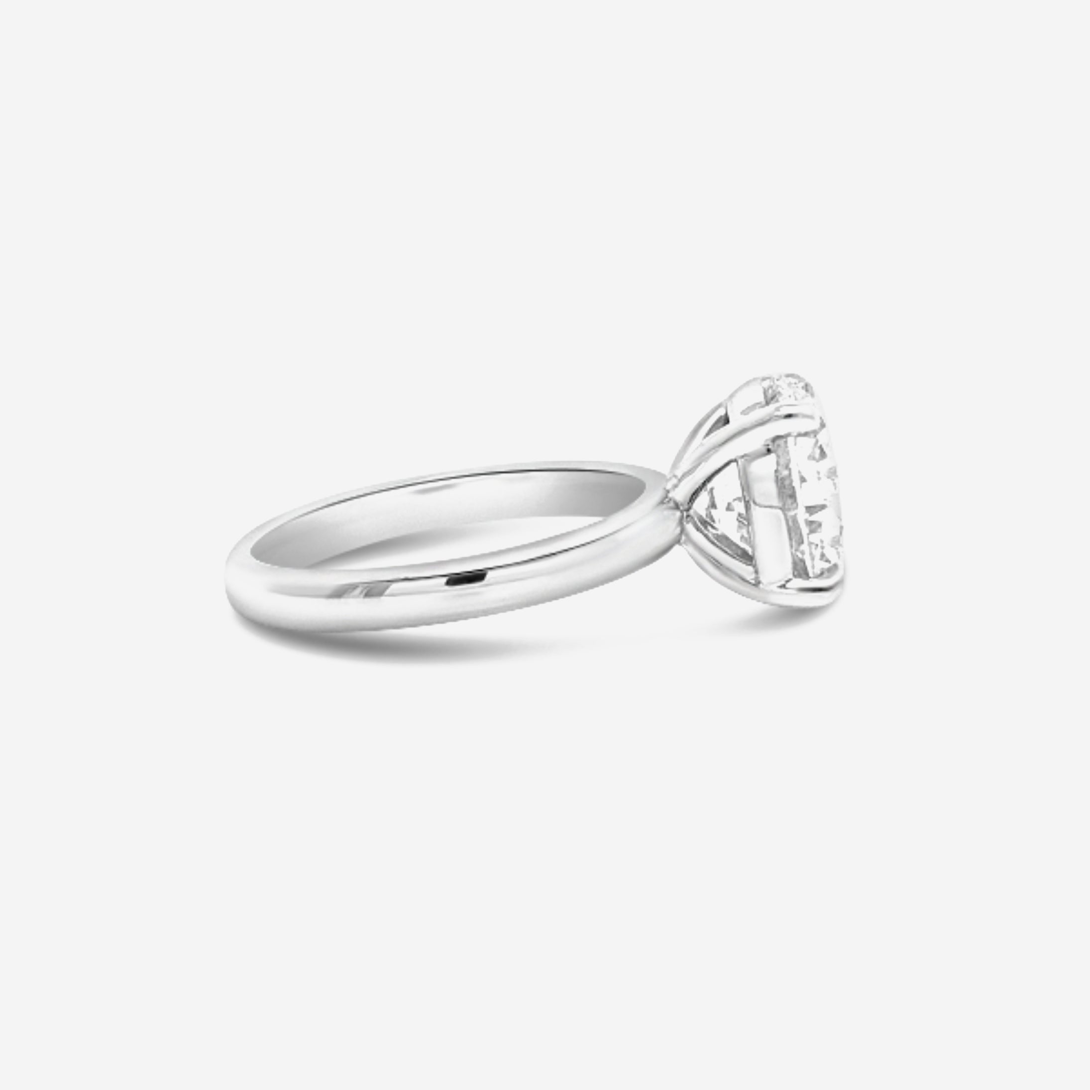 4CT Classic Round Diamond Solitaire