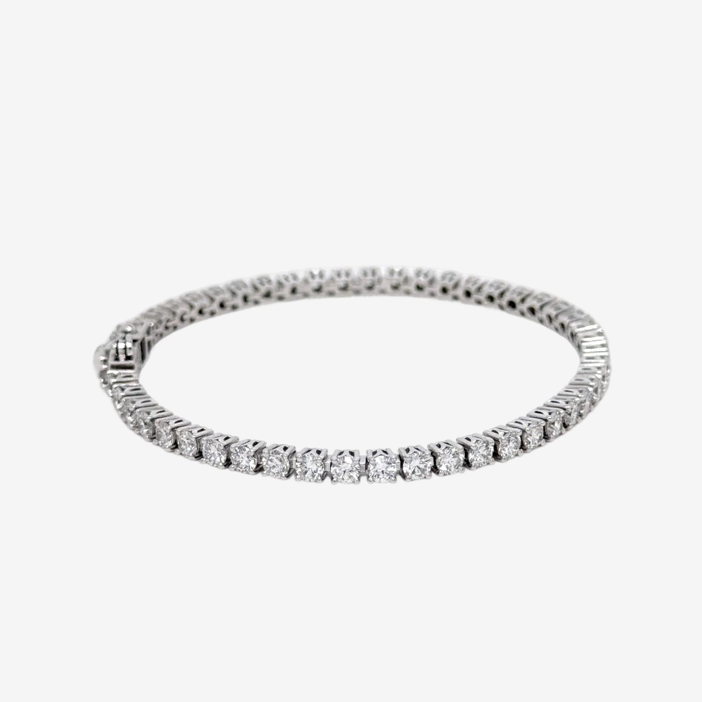 4.65ct classic diamond tennis bracelet