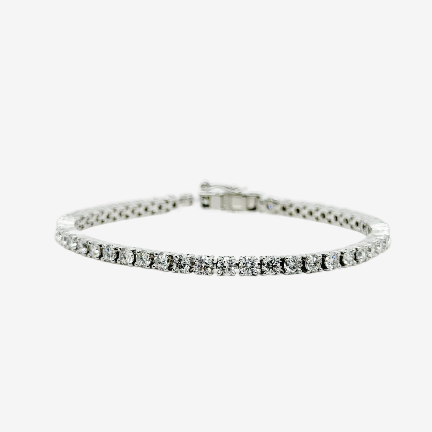 4.65ct classic diamond tennis bracelet