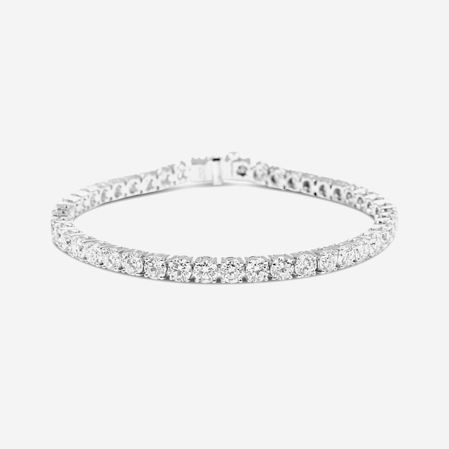 7.78ct classic diamond tennis bracelet