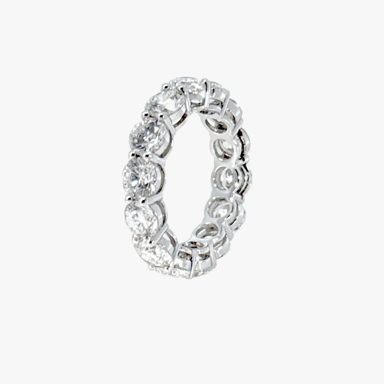 5.26ct round diamond eternity band wg