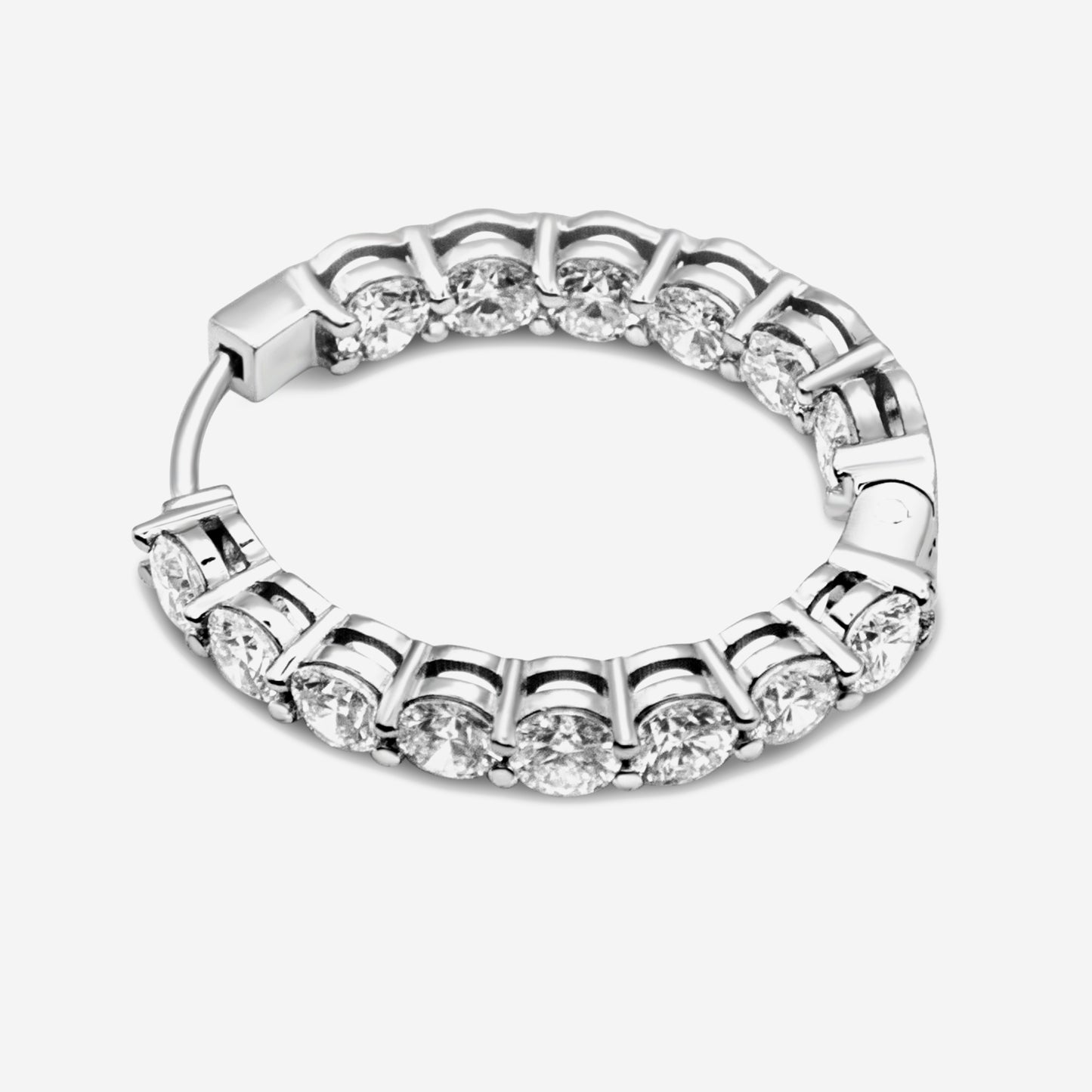 4ct hoop oval