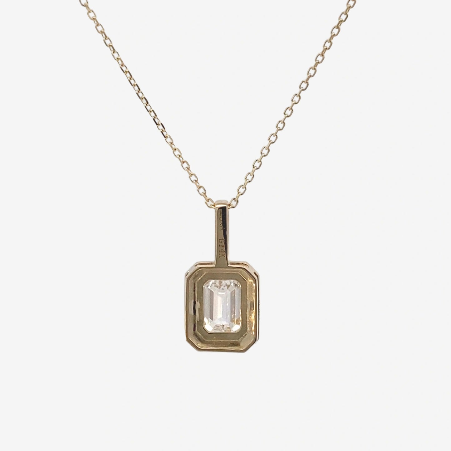 1ct emerald bezel pendant necklace
