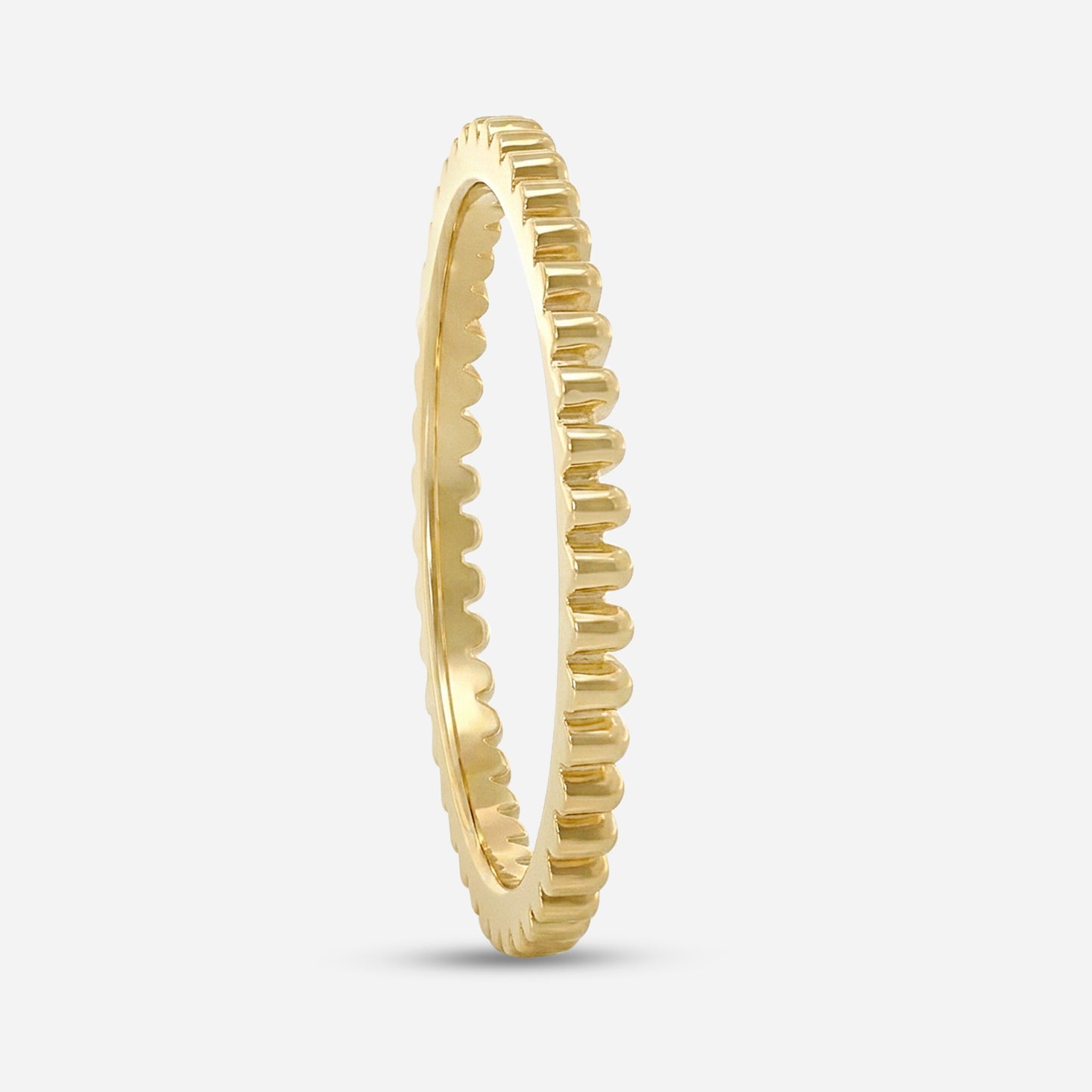 gold fluted ring